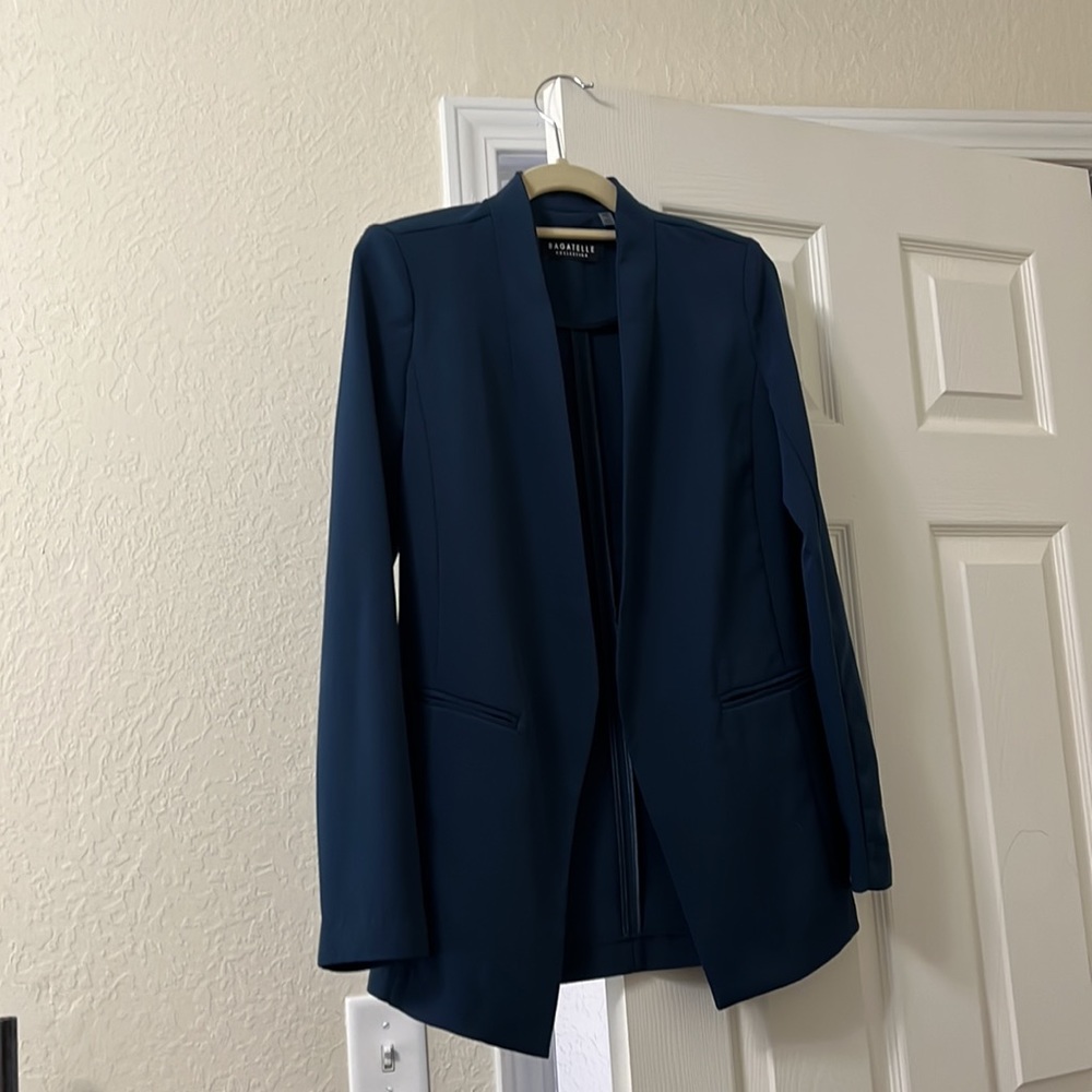 Open Front Blazer - Picture 2 of 2